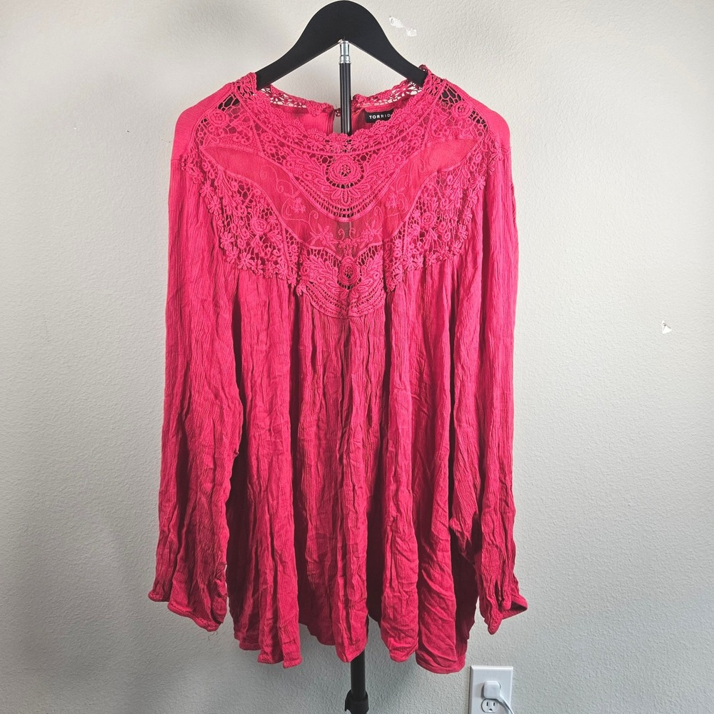 Torrid Blouse Womens 5 Pink Crochet Lace Yoke Long Sleeve Boho Peasant Top